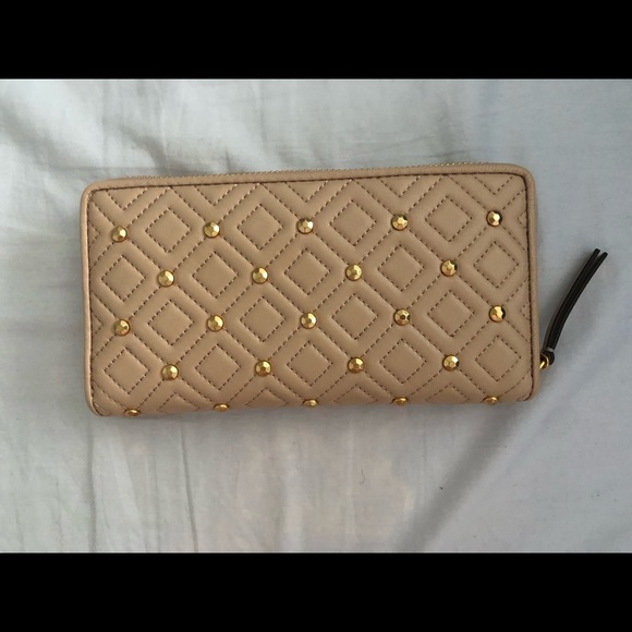 NWT Tory Burch Quilted and Studded Wallet in Blush Pink - Picture 3 of 3